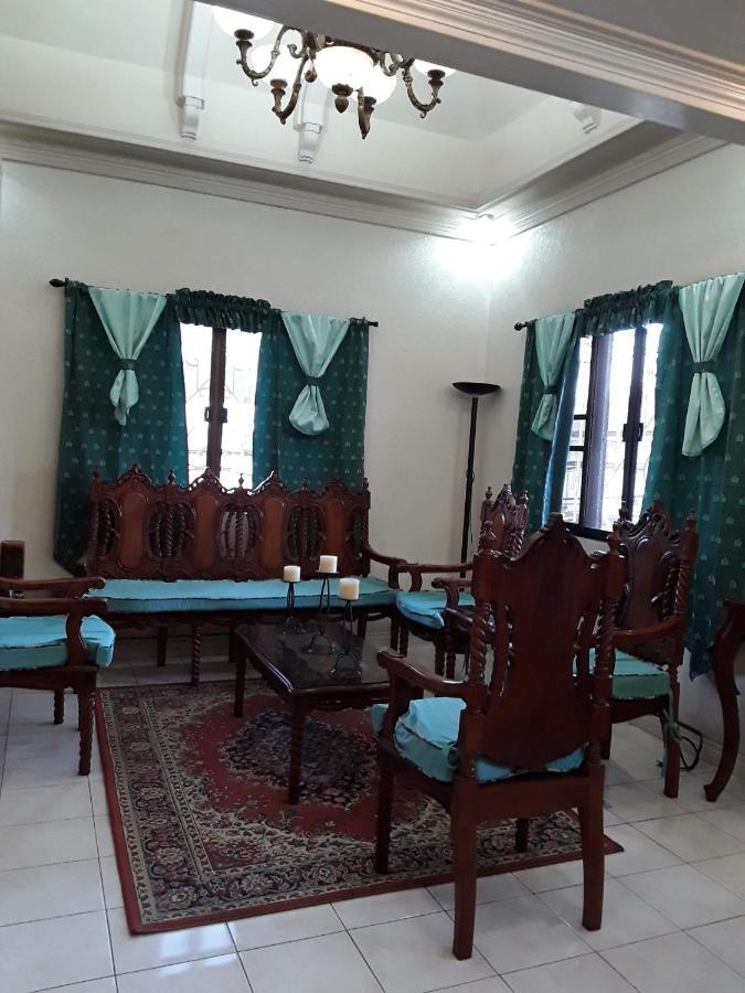 Fabuluz Luxury At Princess Place Malolos Esterno foto